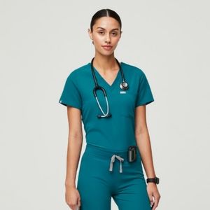 BNWT Figs Pacific Blue Catarina Top and Zamora Joggers Women's Scrubs Small
